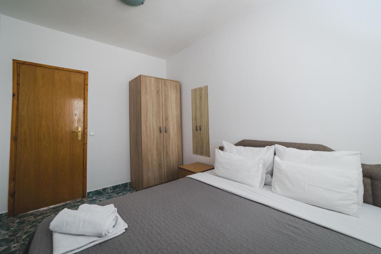 Apartments Memidz Budva Bagian luar foto