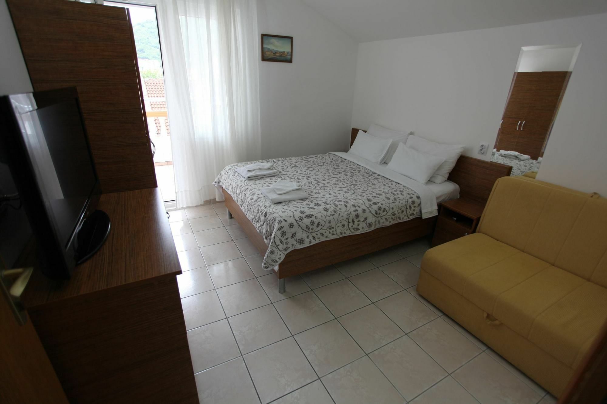 Apartments Memidz Budva Bagian luar foto